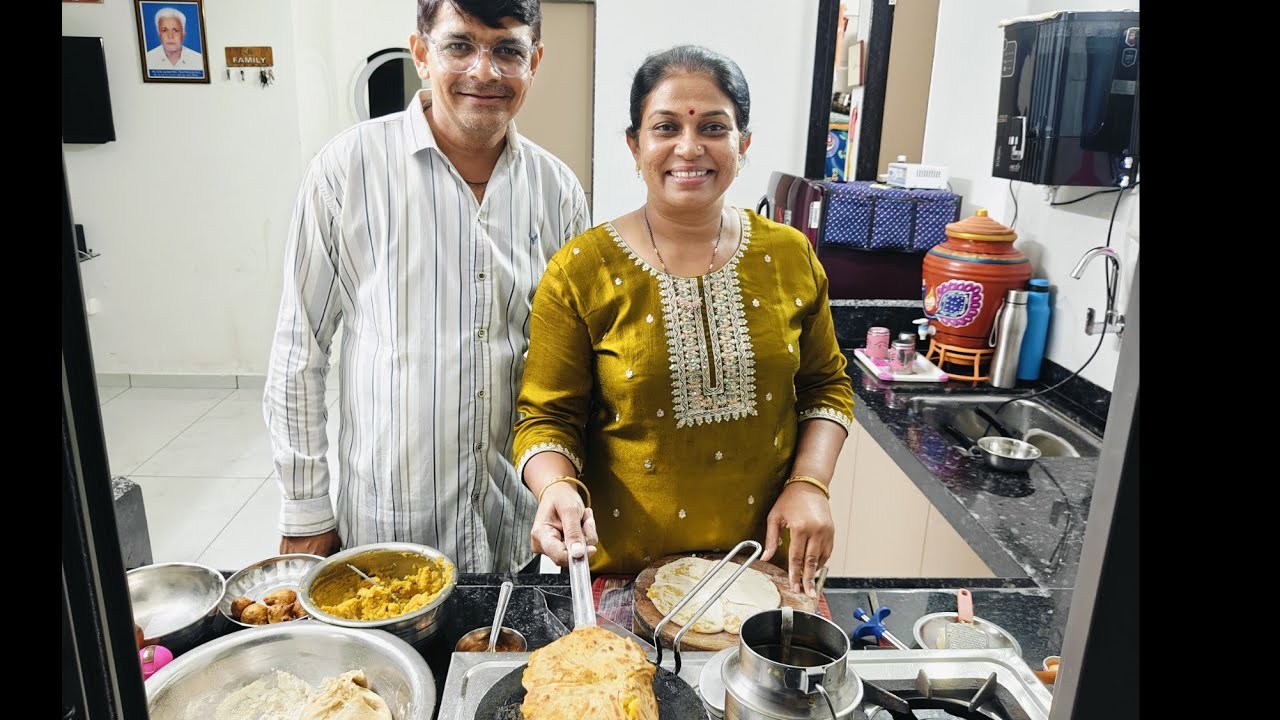 મસ્ત મજાના આલુ પરોઠા....👌😍😍😍🥰🥰
