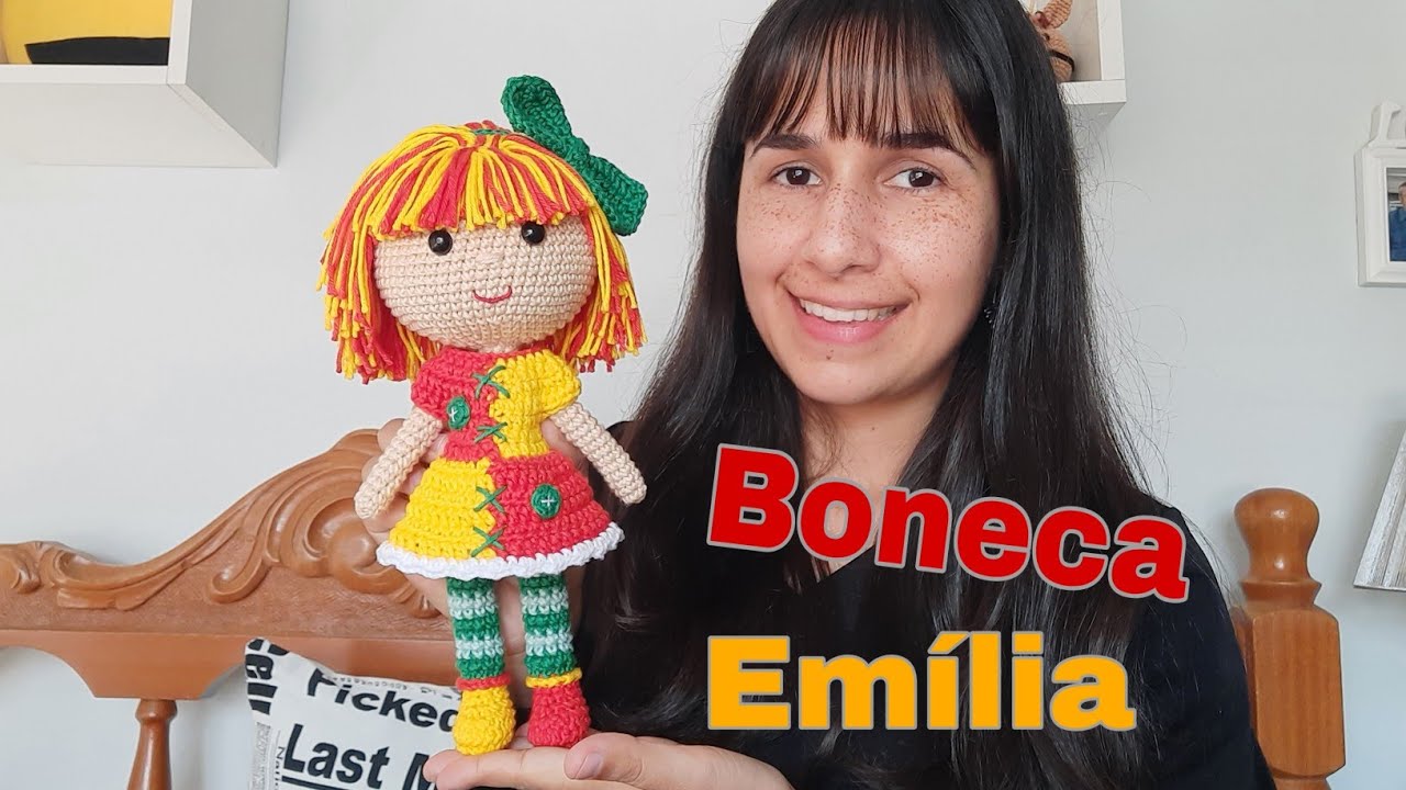 Boneca Emília amigurumi ( Variedades DIY )