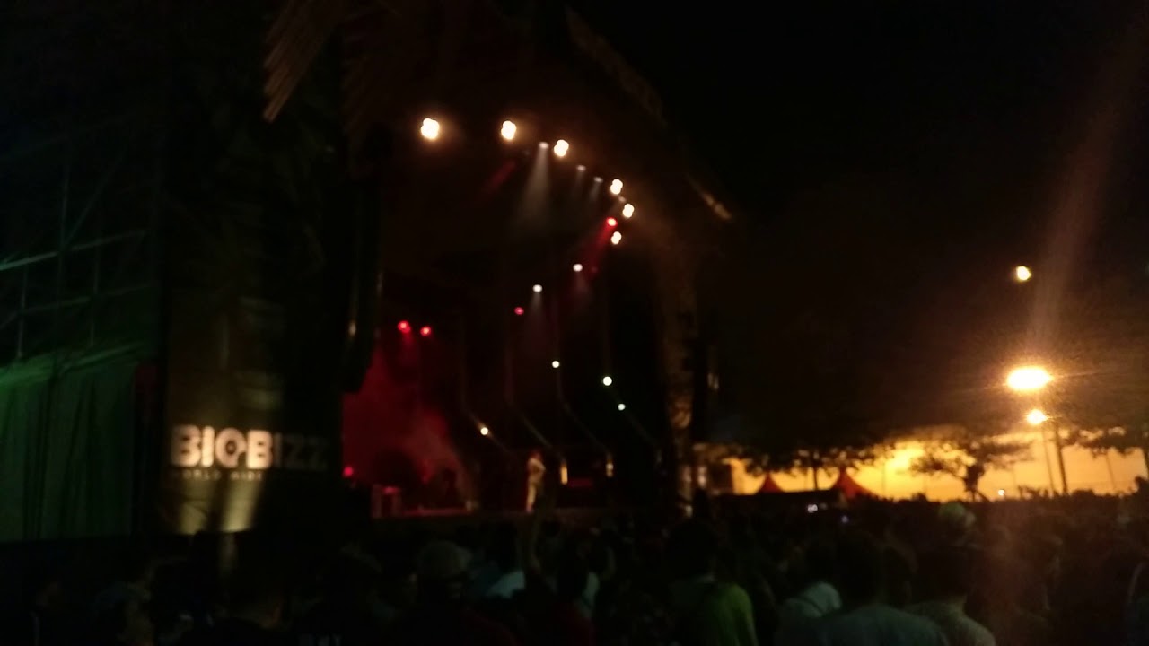 Vampire - Iseo & Dodosound - vi&ntilde;a Rock 2019