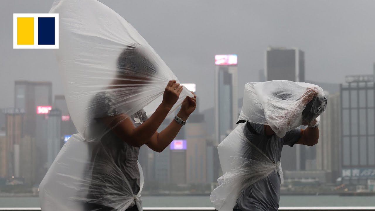 Super Typhoon Saola hits Hong Kong