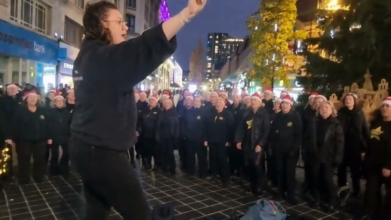 Liverpool Rock Choir Christmas Lights Switch On Liverpool 24/11/2023