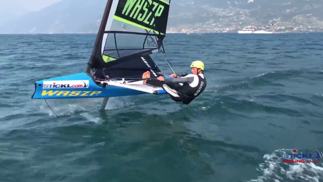 Foilen lernen auf der Waszp im Stickl Foiling Camp am Gardasee