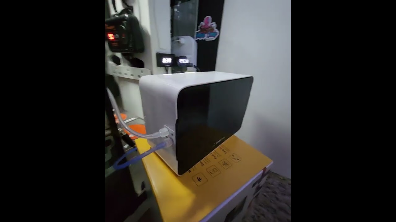 Reeffactory Smart Tester - Installed and a close-up look.