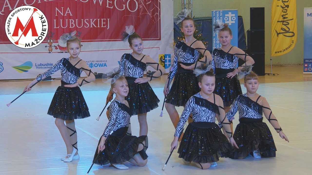 Miniformacja Baton Kadetki i Juniorki - Delicje Niechl&oacute;w - Mikołajkowy Festiwal Mażoretek 2025