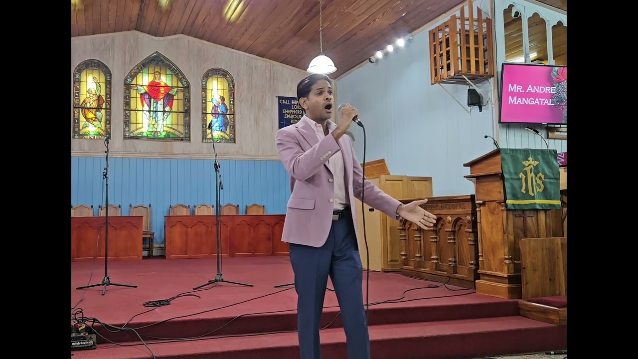 The Neapolitan song Core 'Ngrato live performance by Andre Mangatal at Aramalaya Presbyterian Church