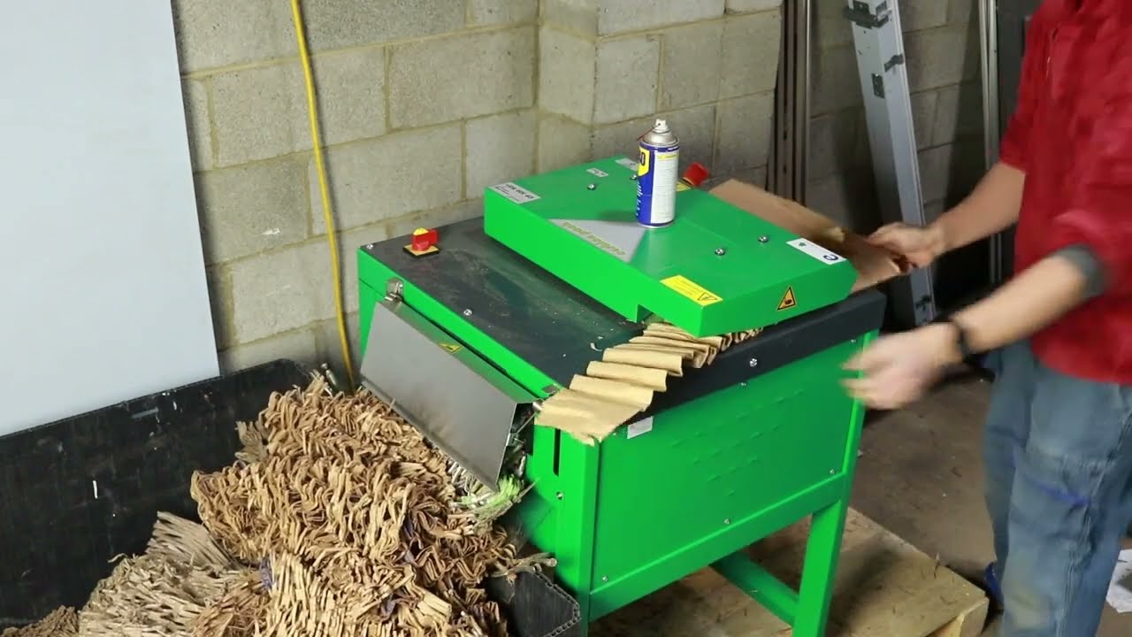Cardboard Conversion: Upcycling boxes into packing material