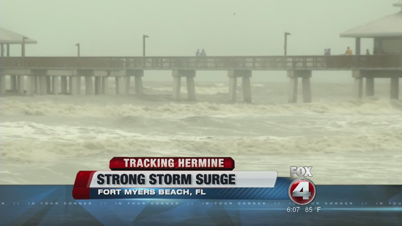 Strong Storm Surge on Fort Myers Beach
