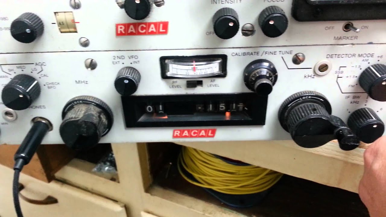 Racal RA6217A-3 HF Receiver