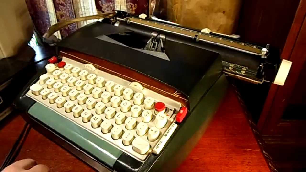 1968 Sears Medalist Electric 12 Typewriter