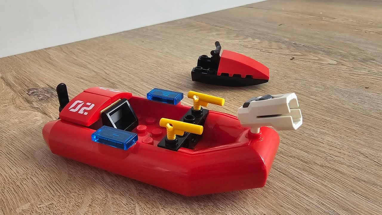 From Pieces to a LEGO Boat ✨️🚤