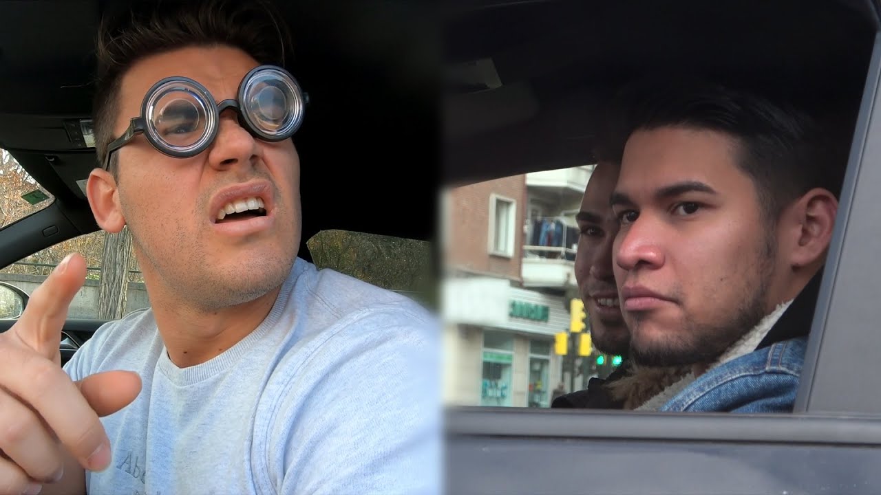 MIRADAS INC&Oacute;MODAS EN P&Uacute;BLICO 🤨 [C&aacute;mara Oculta]