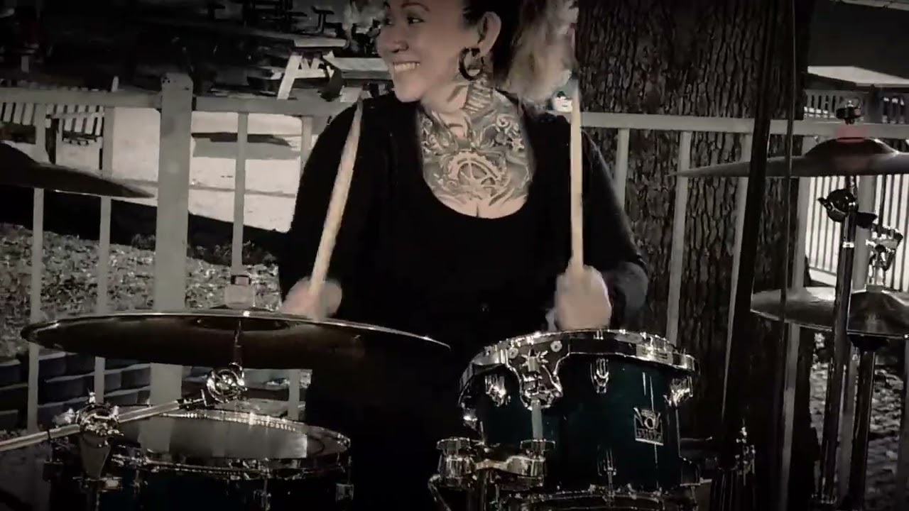 WOW!  Kaye Papale, Drum Solo! With The Aname' Rose Band