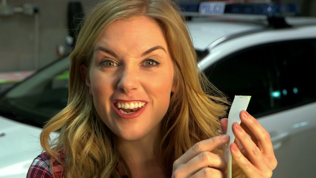 Fire Engine Hose and Reflective Strips | Maddie's Do You Know? Series 1, Episode 2 - Full Episode! 👩