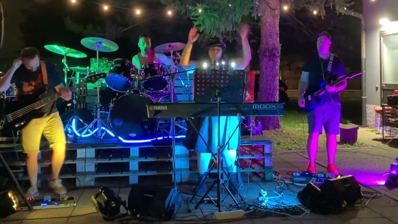 "Rebel Yell" (Billy Idol) - Dak Lords live at Lomagnum