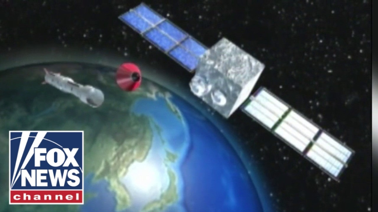 US Air Force secretary CONFIRMS US weapons in space