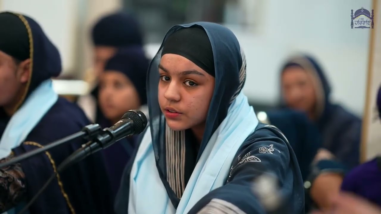 ਵਾਹਿਗੁਰੂ ਸਿਮਰਨ - Vaheguru Simran - Bibi Gurpaarus Kaur and Bibi Suhaavi Kaur