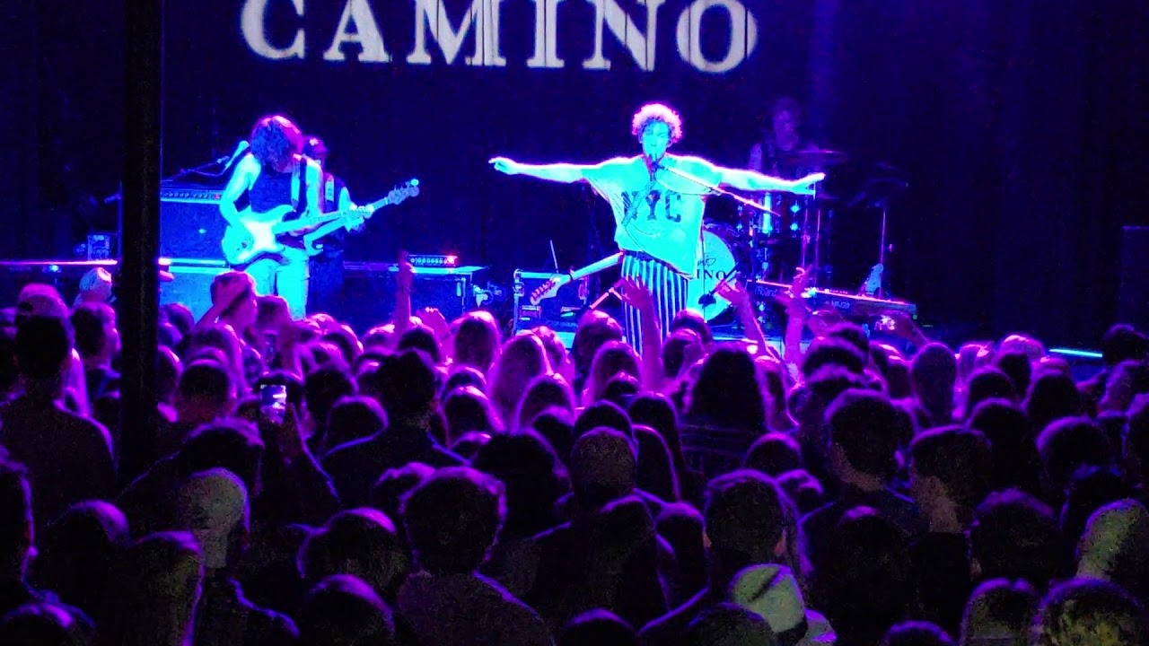 The band camino - daphne blue live Nashville
