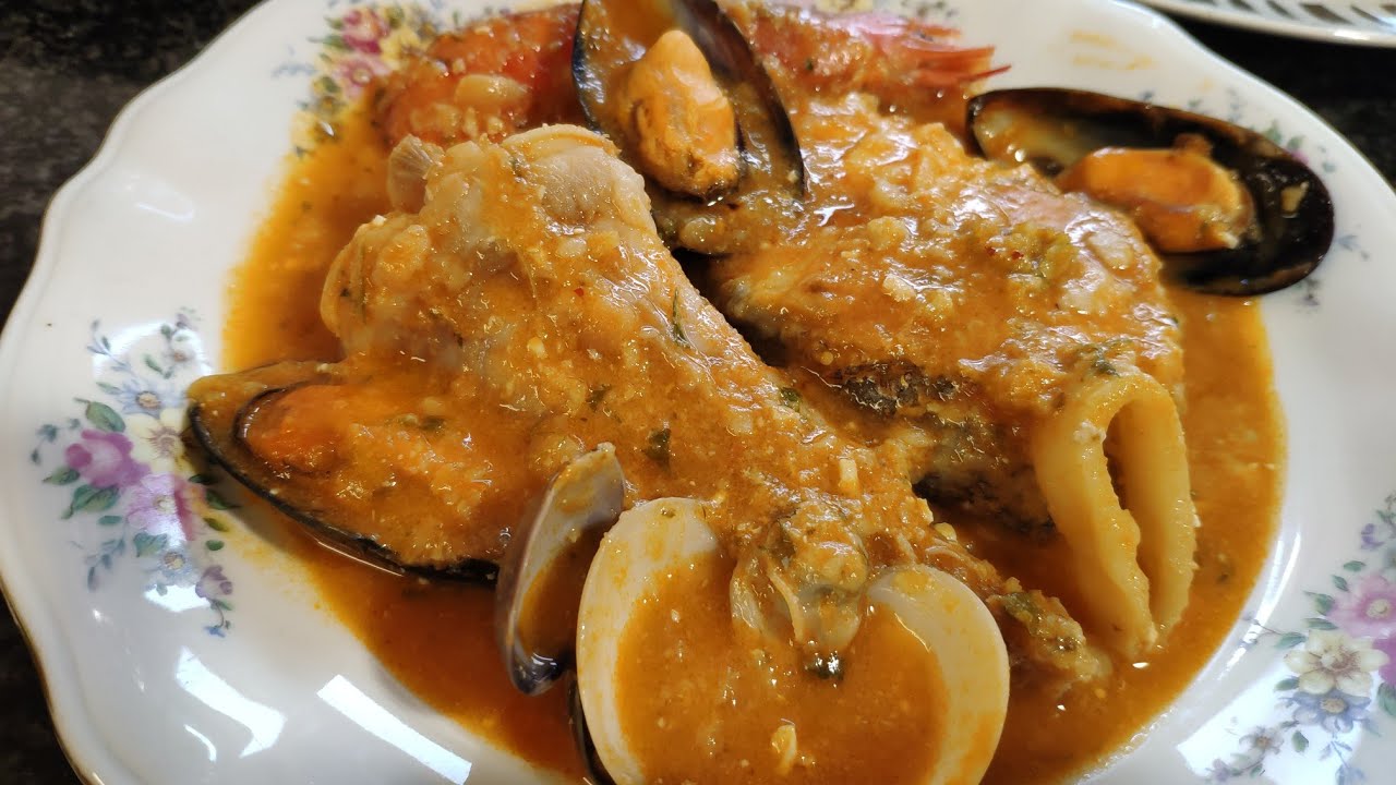 Primera receta del año! 🍀 Zarzuela de pescado y marisco y cóctel de gambas 🦐