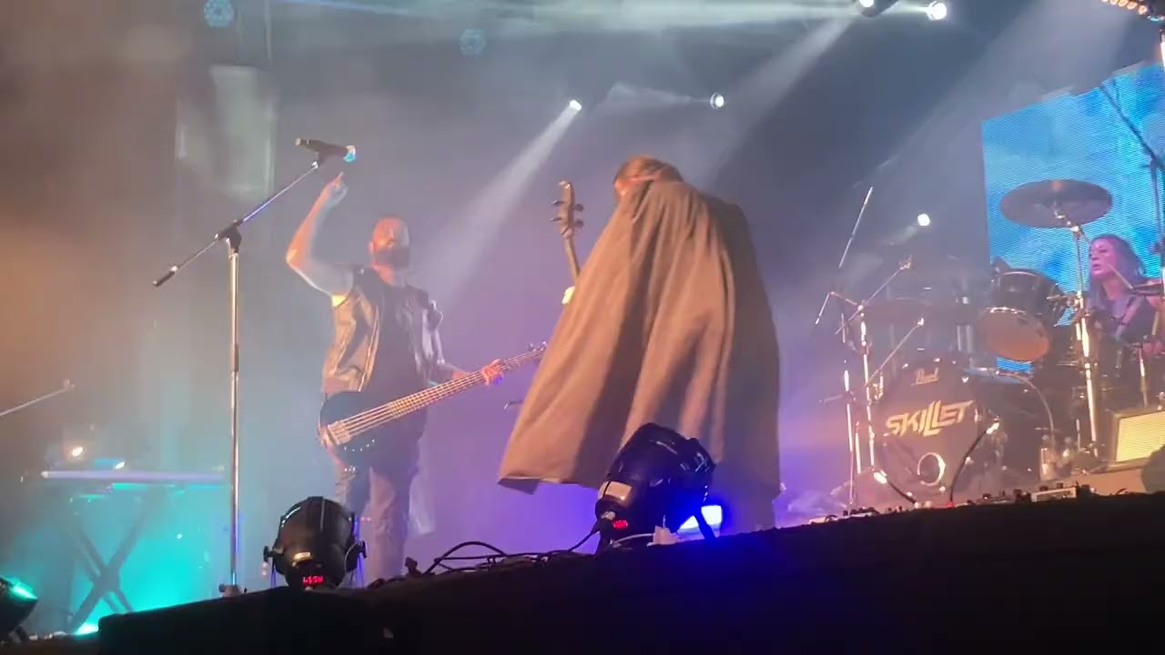 Skillet - Awake And Alive (Live In Argentina 2025)