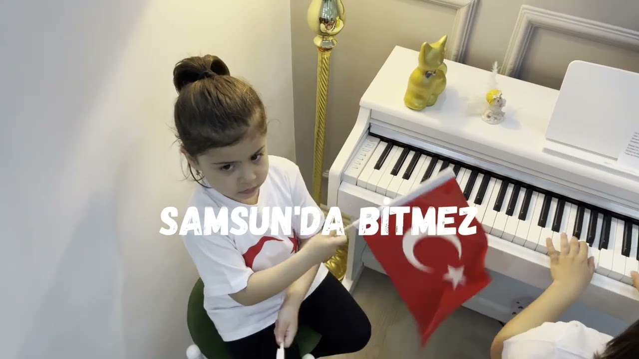 19 Mayıs Marşı (Kıraç) - Aysima & AyşeMina