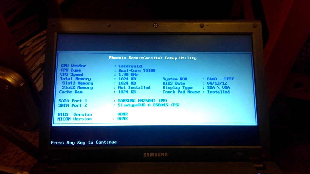 My GRUB4DOS USB: Creepy USB key boot.