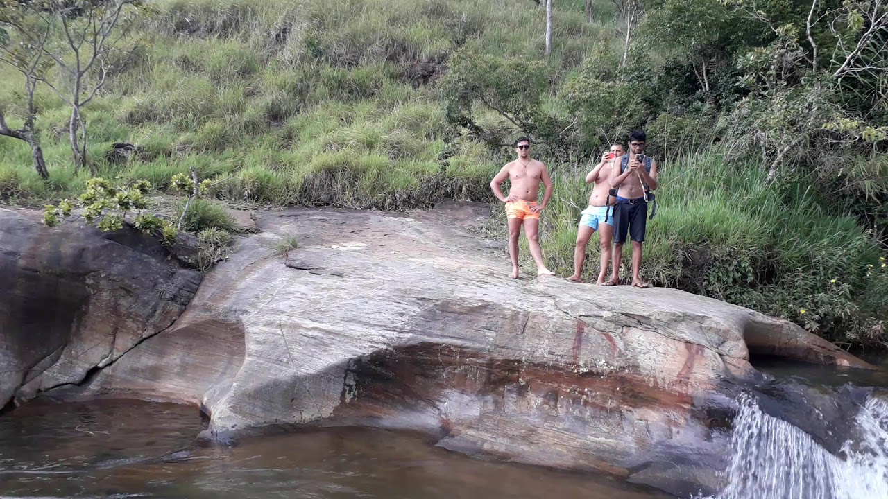 Explore sri lanka with local guide who knows every hidden places..