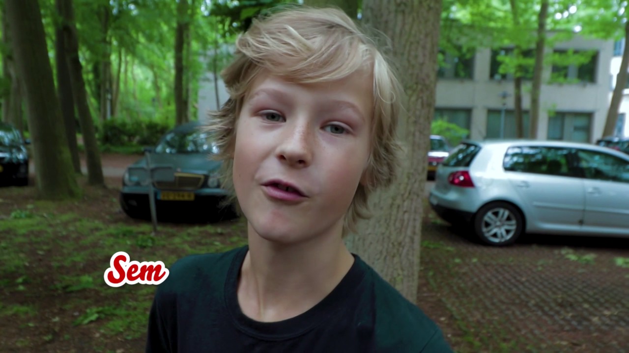 Kinderen voor Kinderen zingt Gruwelijk eng in