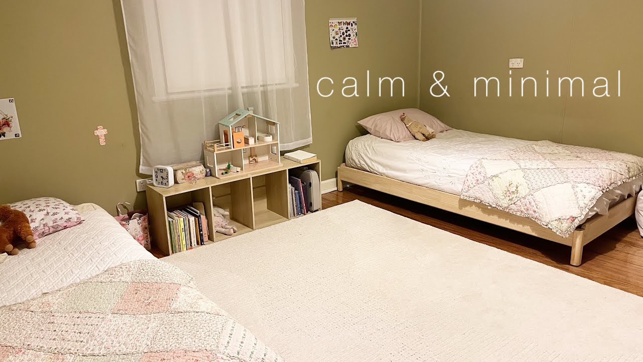 Minimalist kids bedroom tour (shared bedroom).