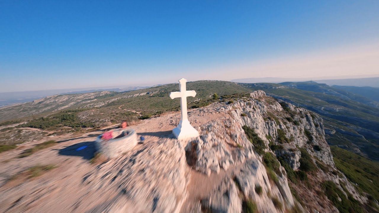 Les collines de Pagnol : le Garlaban, près de Marseille [Cinematic drone FPV 4K]