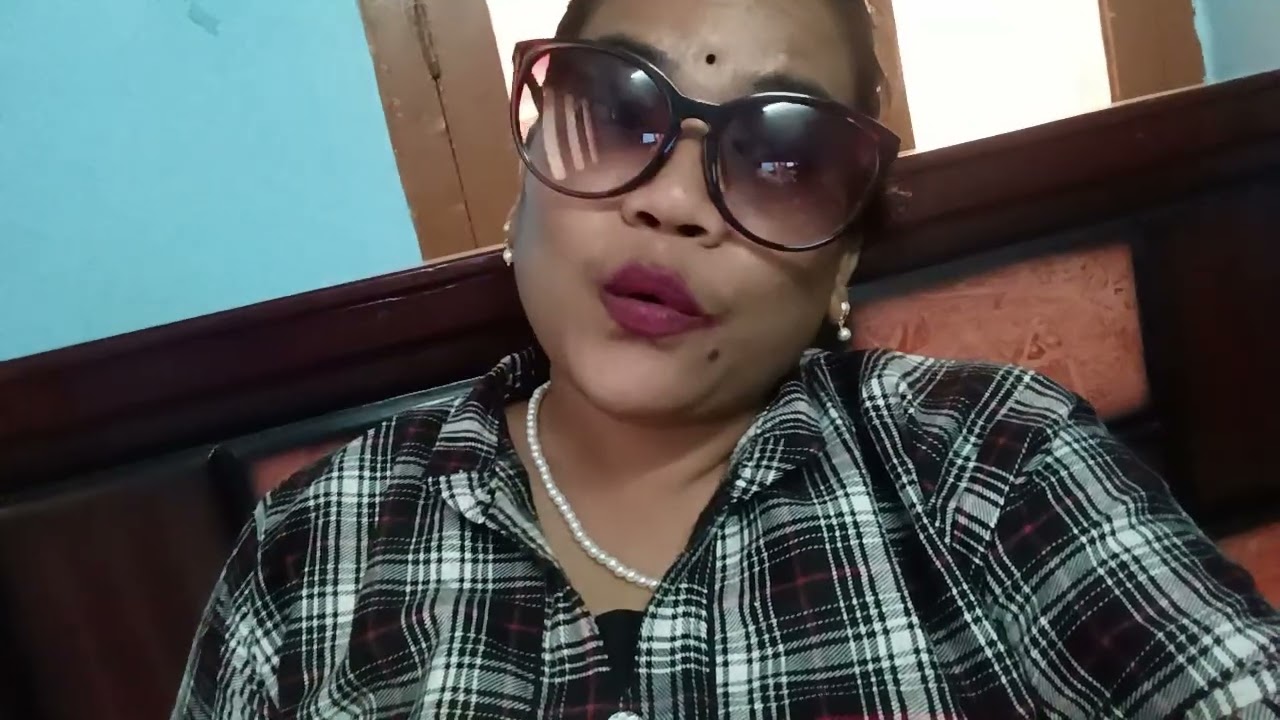 சூரசம்காரம் பண்ணு முருகா உன்கிட்ட மடிப் பிச்சை ஏந்தி நின்னேன் எனக்கு என்ன பதில்  