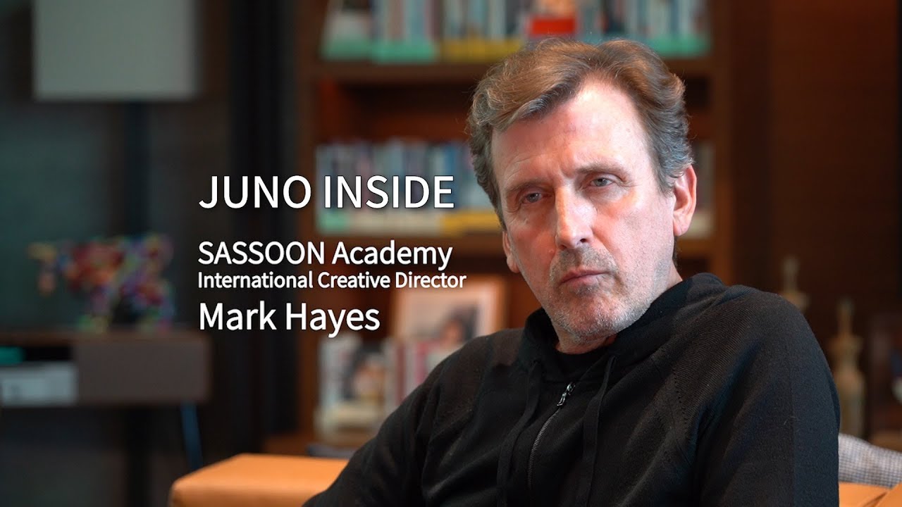 JUNO INSIDE ; Mark Hayes interview