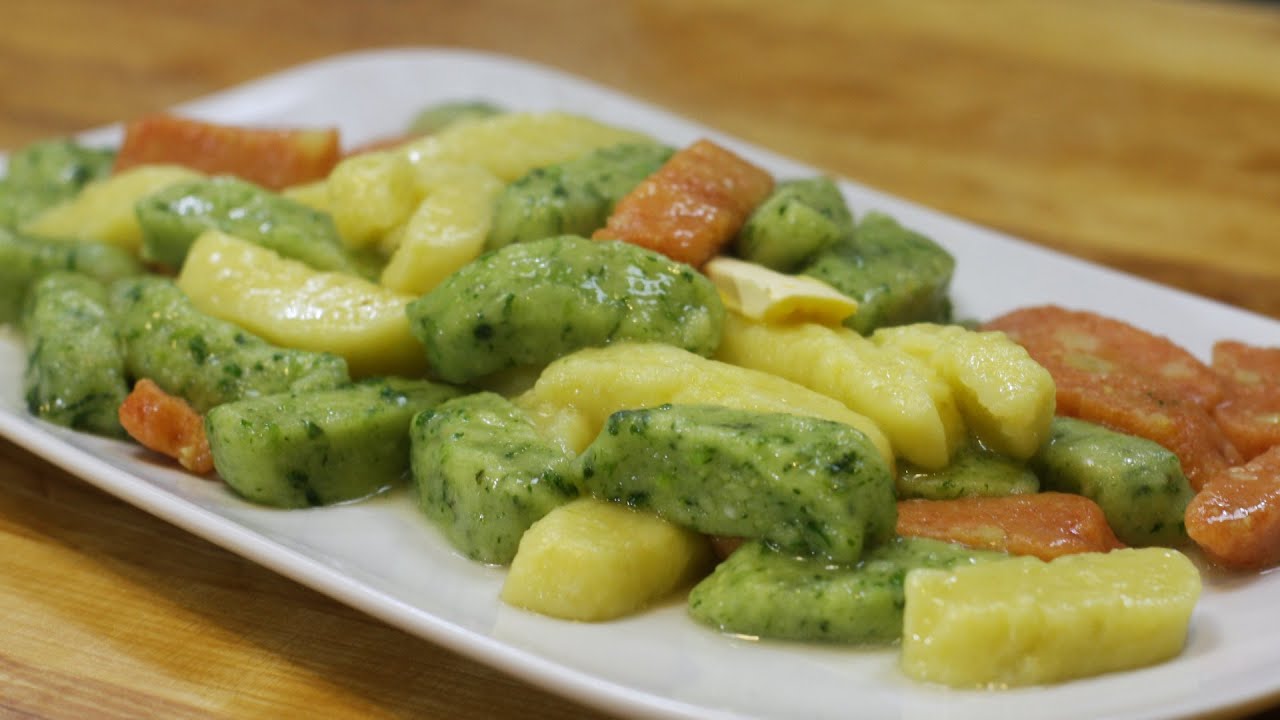 Domowy przepis na kolorowe kopytka - bezglutenowe