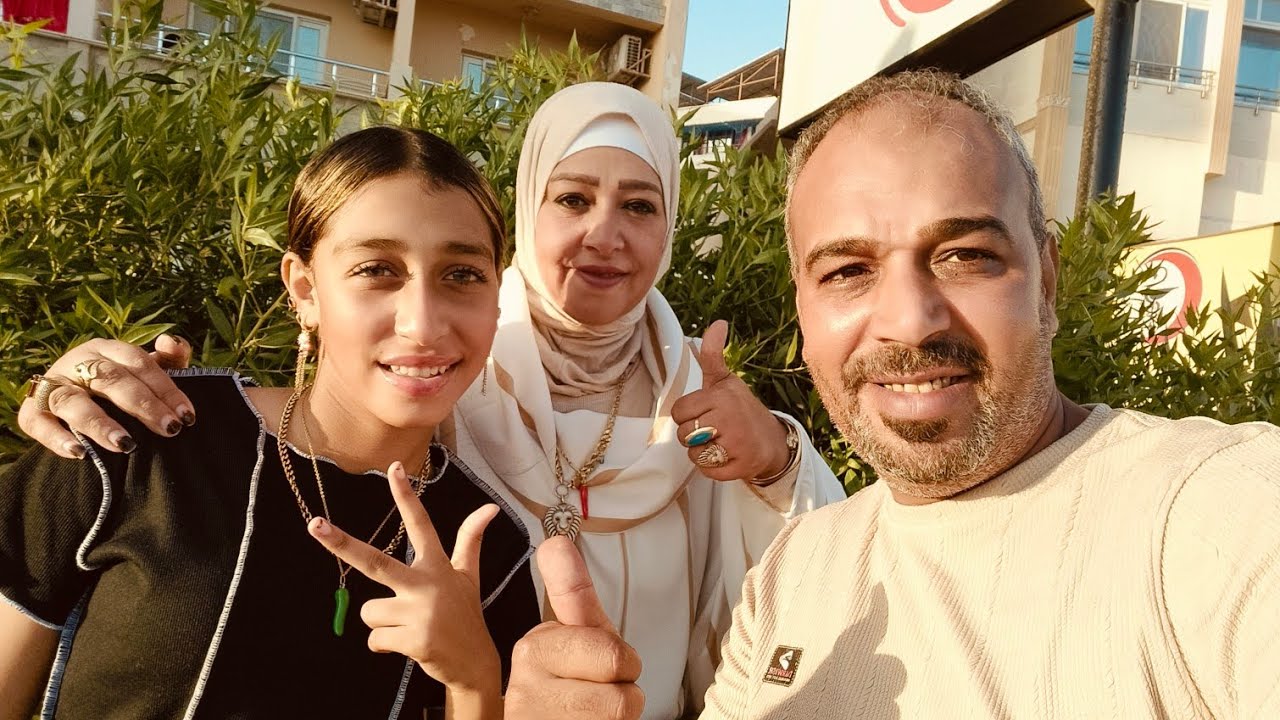 اول مفاجاه لما وصلنا في مرسى مطروح في شقتنا الجديده الكل كان مبسوط