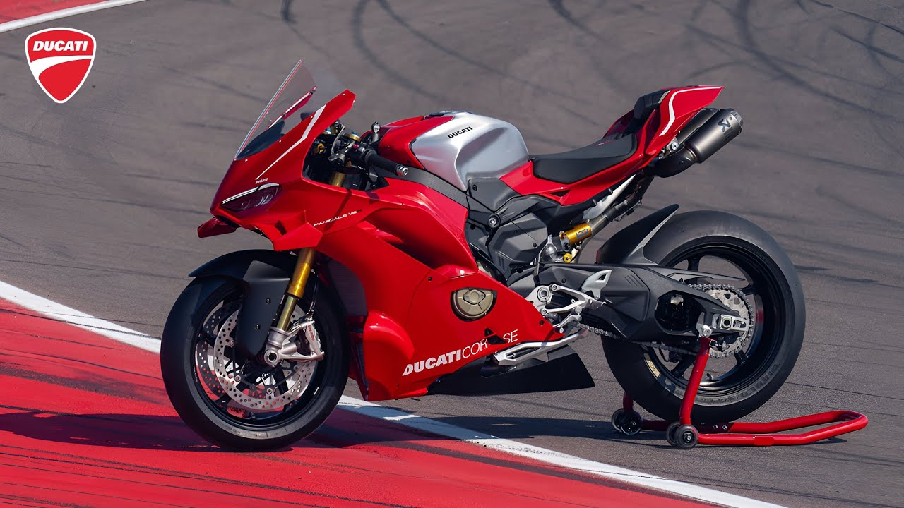 Ducati Panigale V4 R 2026 года выпуска — 239 л.с., аэродинамический обвес MotoGP и гоночная короб...