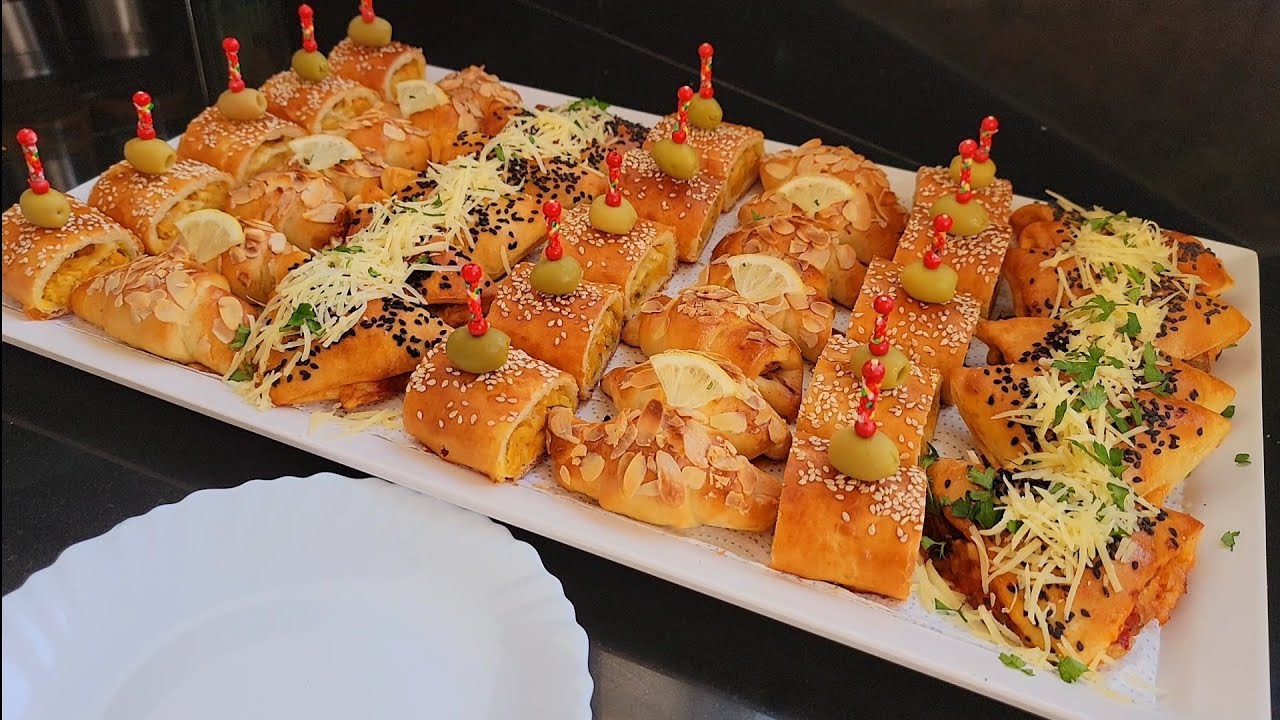 سهلتها عليك 💪بلاطو المالح 3 أشكال متنوعة روعة👌بعجينة واحدة بحشوة بنينة بدون لحوم ولادواجن