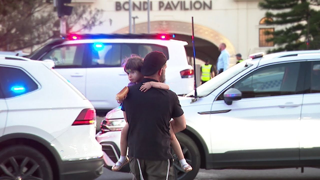 Bondi Beach Shooting - Raw Vision - 14/12/25
