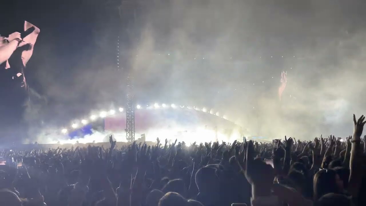 Coldplay - People Of The Pride @ Stade de France (16 Juillet 2022)