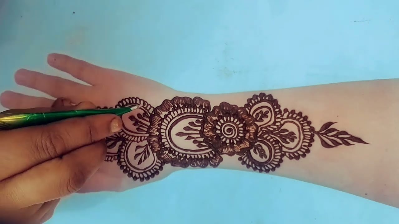 Arabic Floral Vine Mehndi Design #viral #viralvideo #mehndi #henna