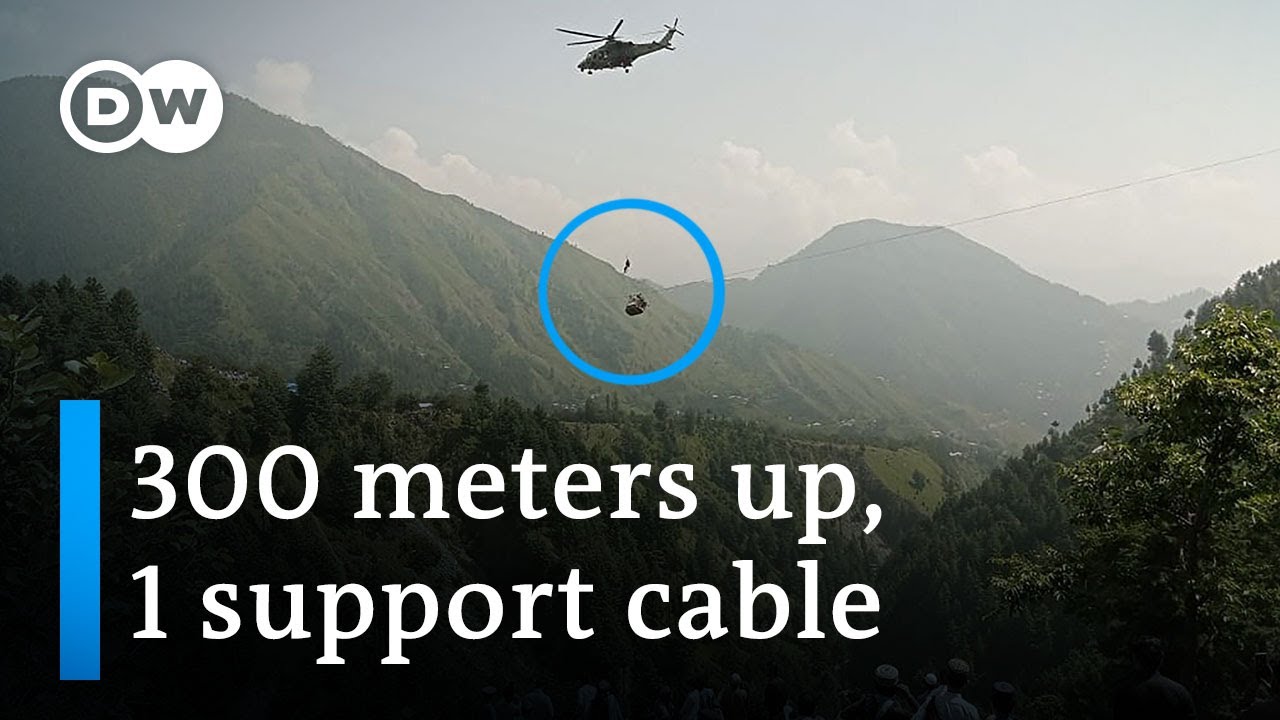 Breaking: Risky airborne rescue to reach 8 people trapped in cable car