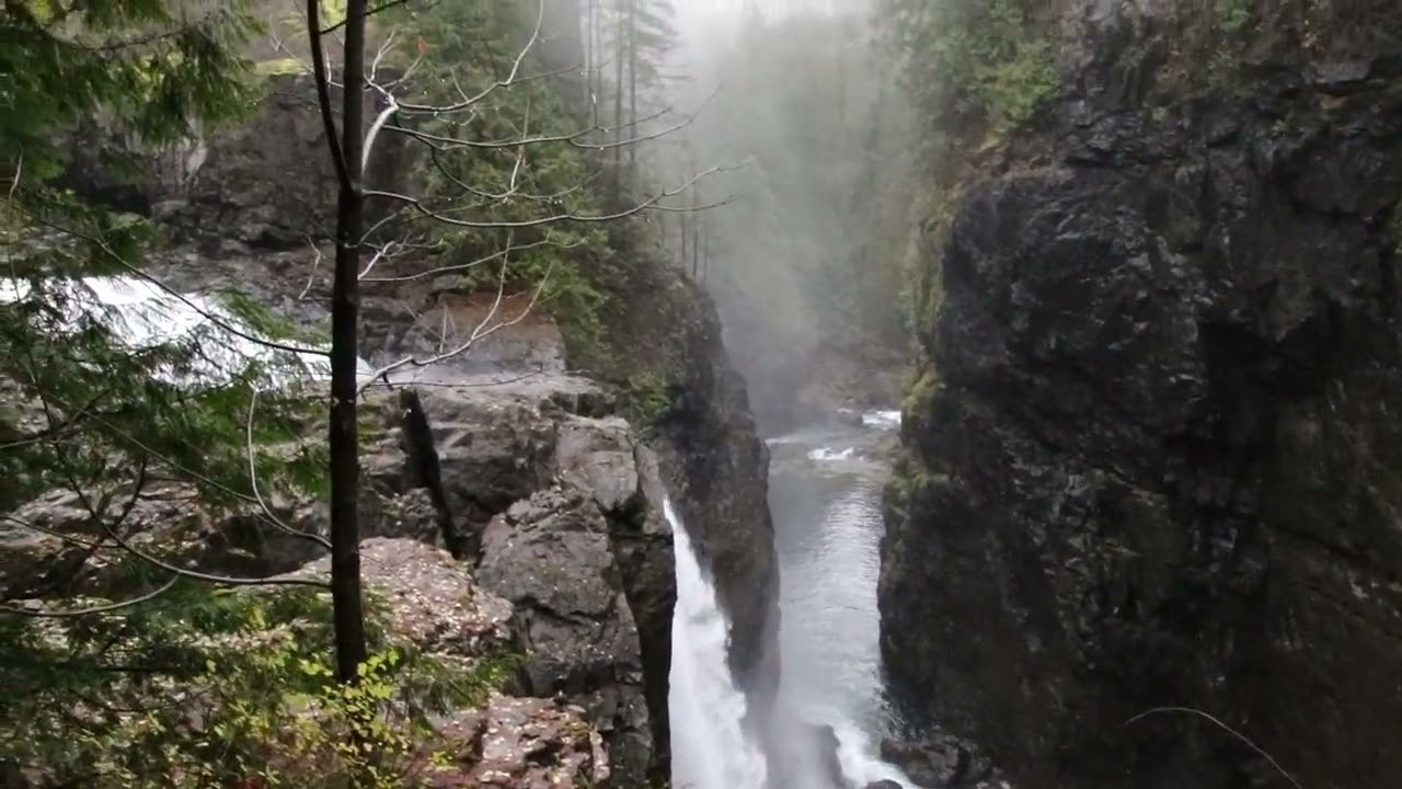 Elk Falls autumn 2023