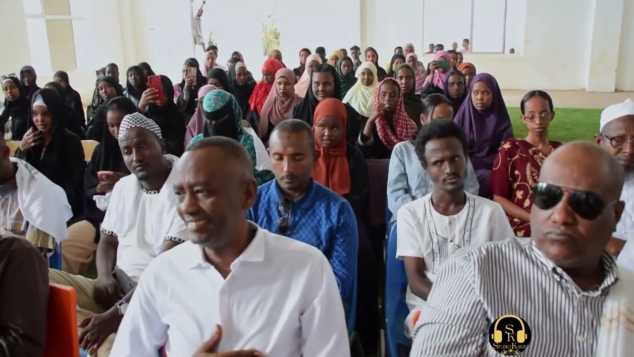 1&egrave;re forum organis&eacute; par l association ELMO a tadjourah ville