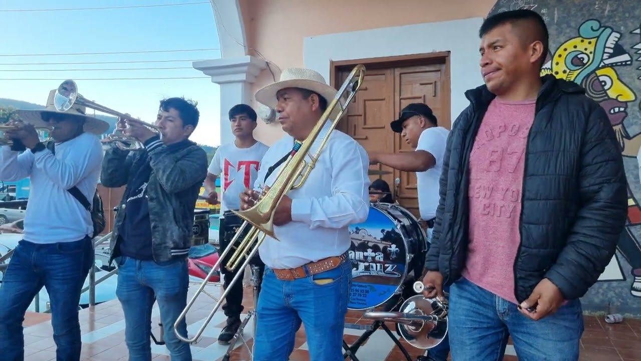 Banda Santa Cruz de Santa María Yosoyúa, Tlaxiaco, Oaxaca (Región Mixteca)