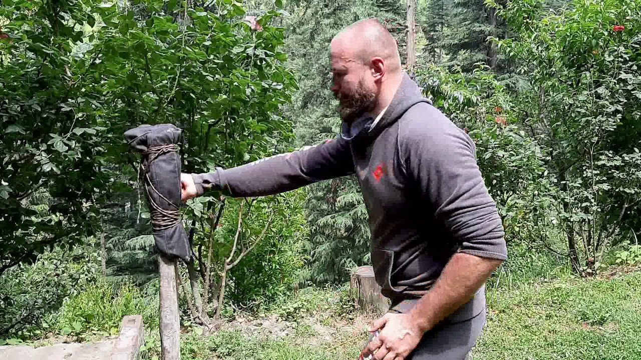 Макс Дедик | Отработка ударов на макиваре