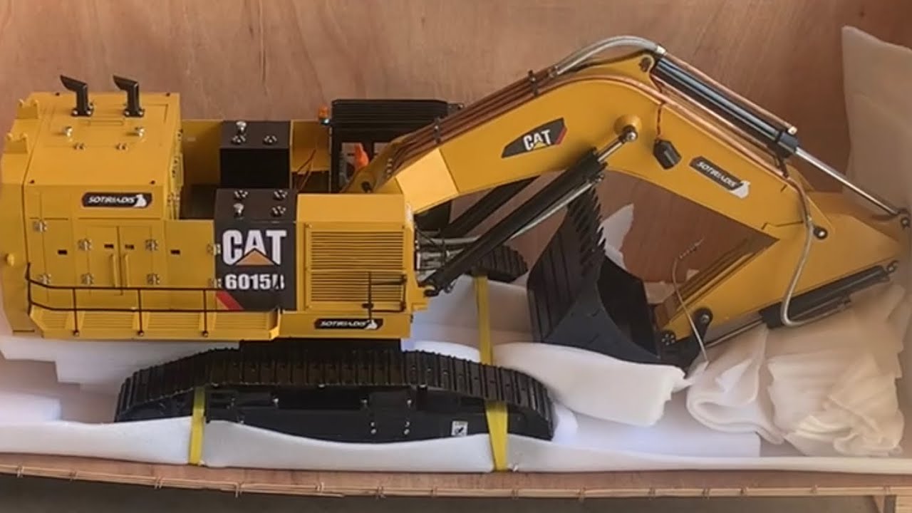 Зверь. Распаковка экскаватора Cat 6015B в масштабе 1/12. Радиоуправляемое горнодобывающее оборудо...