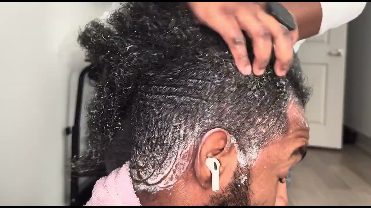 Sudsy Hair Scrubbing ASMR 🫧 | Deep Scalp Massage & Tingly Tool Sounds 