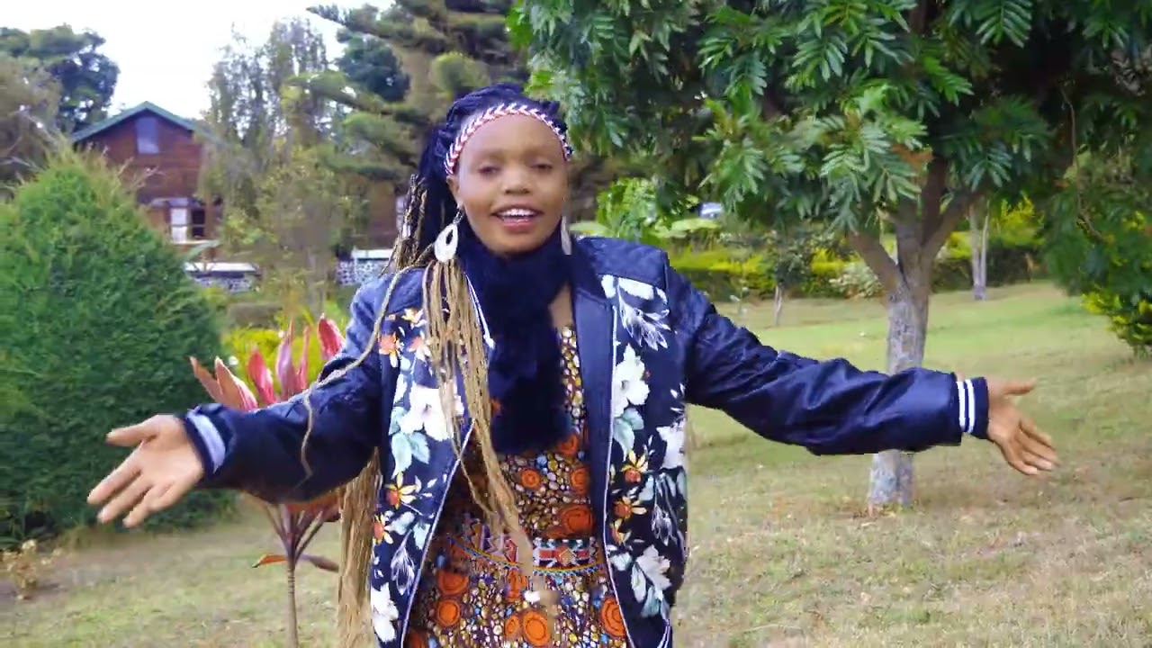 5 LIA SANA