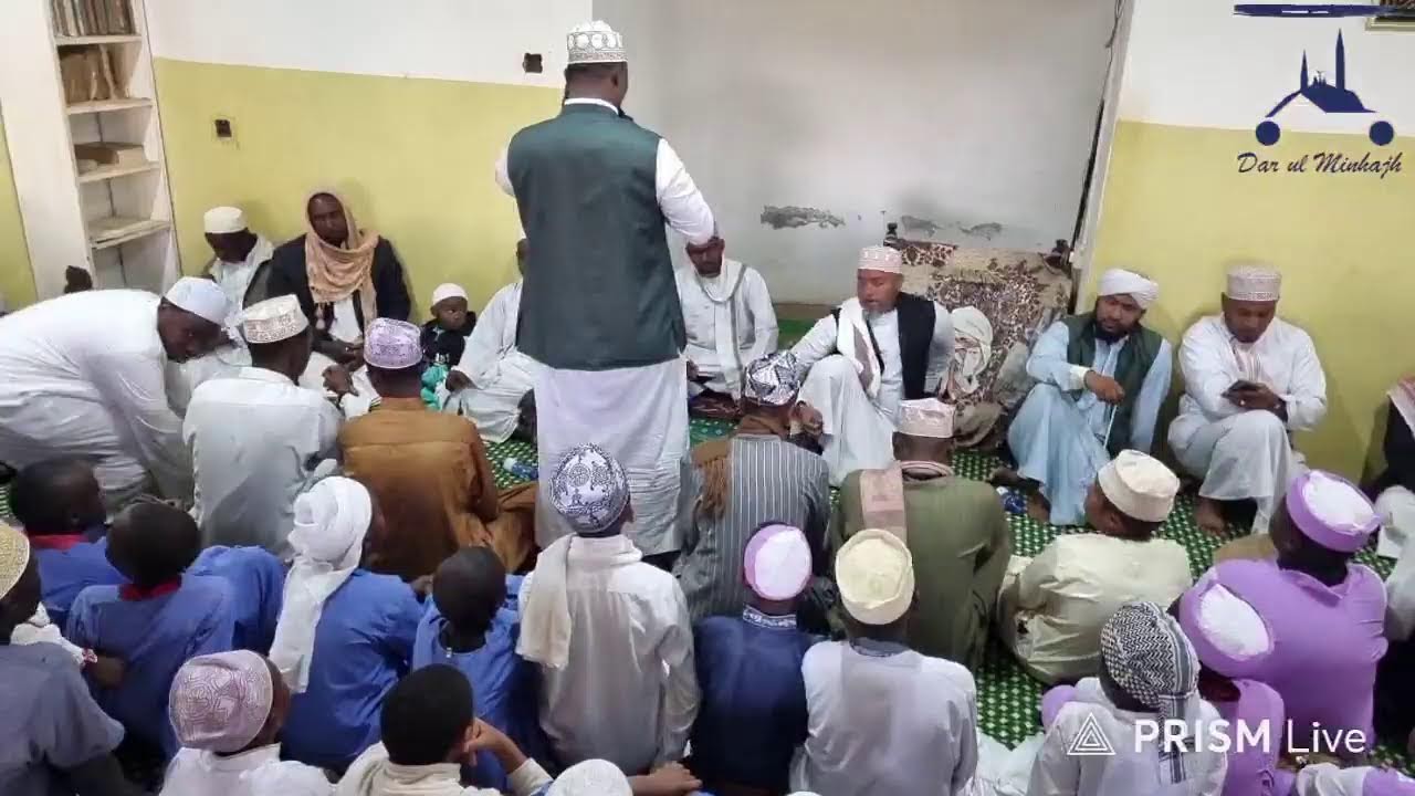 Maulid, majani mingi