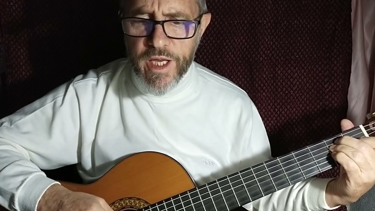La poesía es un arma cargada de futuro.