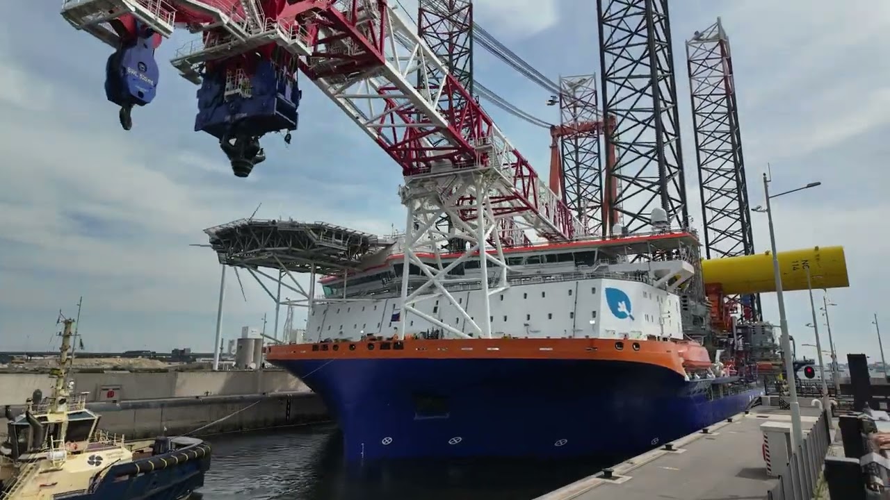 Port of Amsterdam Offshore Installation Vessel | Van Oord Boreas | Drone Addicts