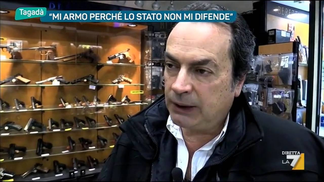'MI armo perchè lo Stato non mi difende'